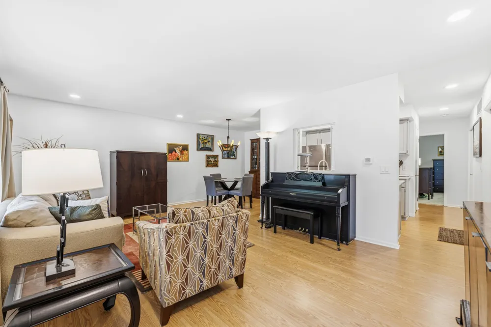 494 Amity Street Douglas, MI 49406