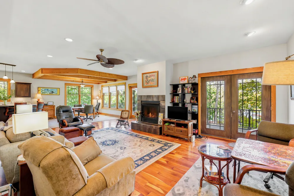 7352 Hallridge Drive NE Belding, MI 48809