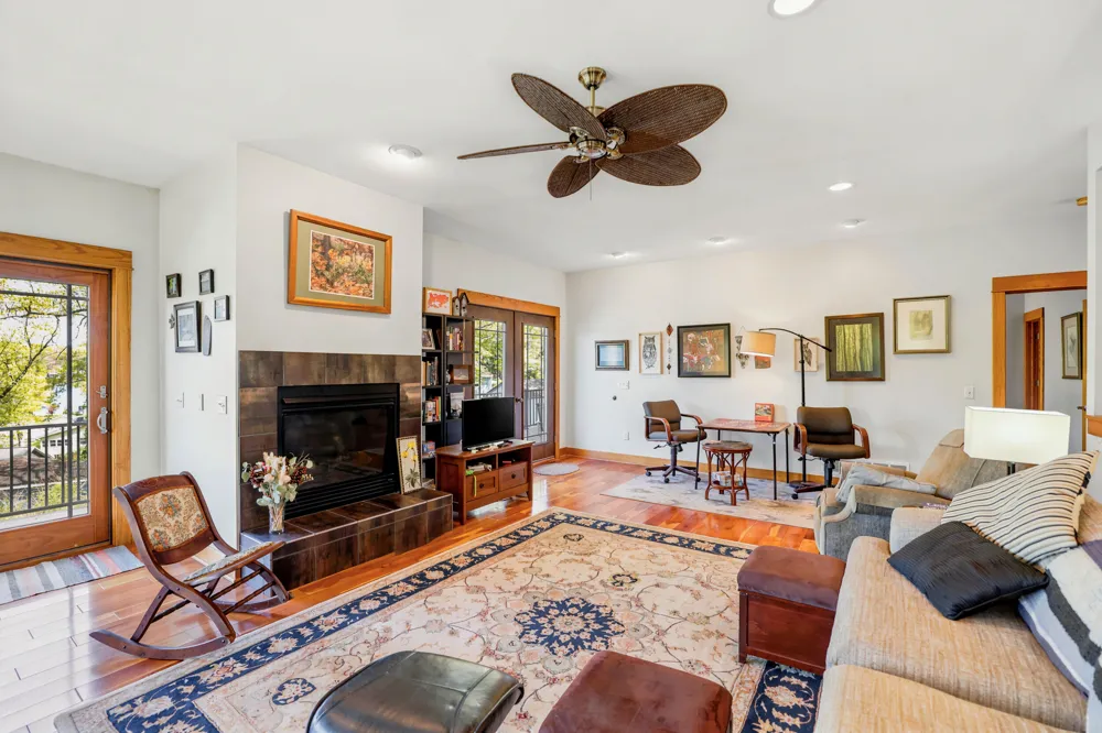 7352 Hallridge Drive NE Belding, MI 48809
