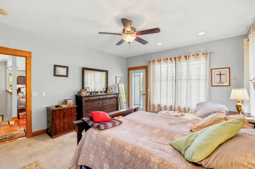 7352 Hallridge Drive NE Belding, MI 48809