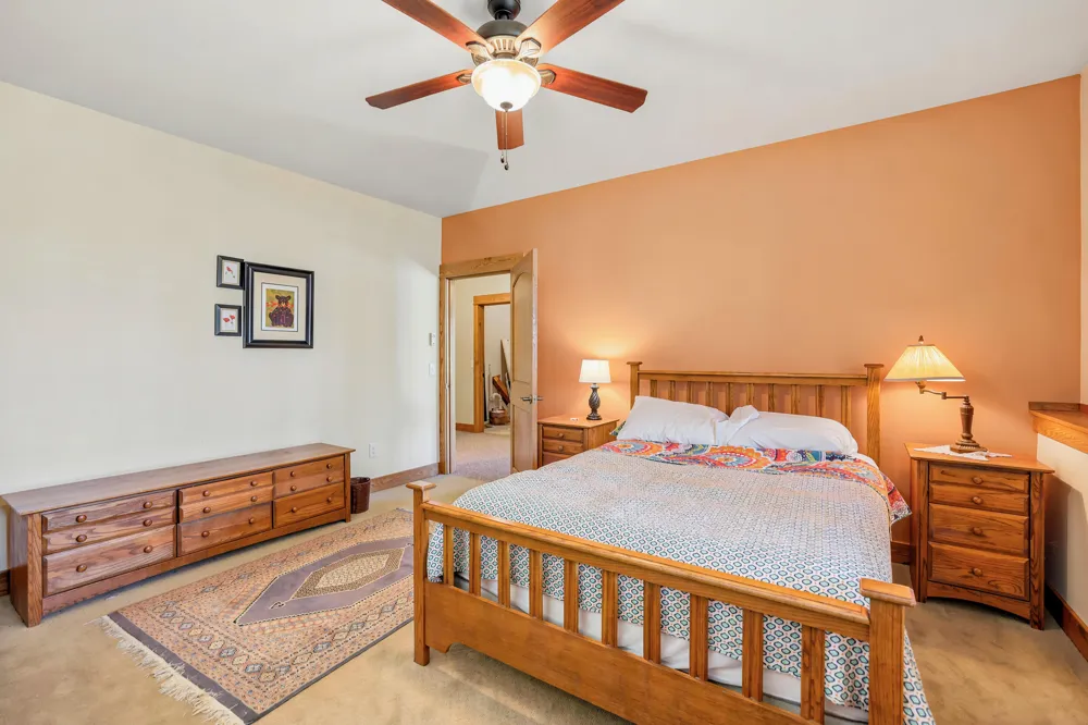 7352 Hallridge Drive NE Belding, MI 48809