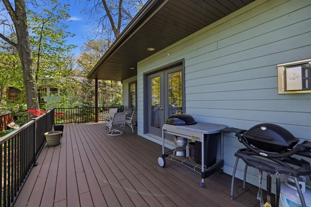 7352 Hallridge Drive NE Belding, MI 48809