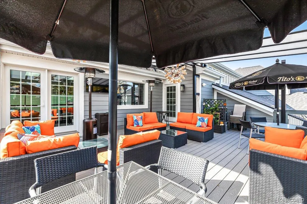 543 Deer Street Plymouth City, MI 48170
