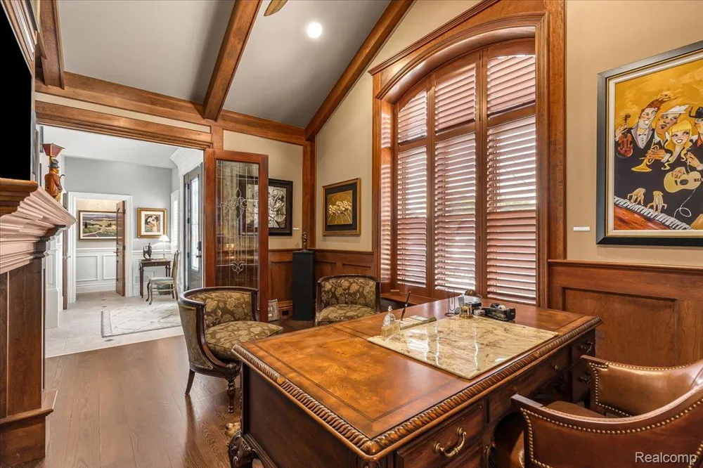 543 Deer Street Plymouth City, MI 48170