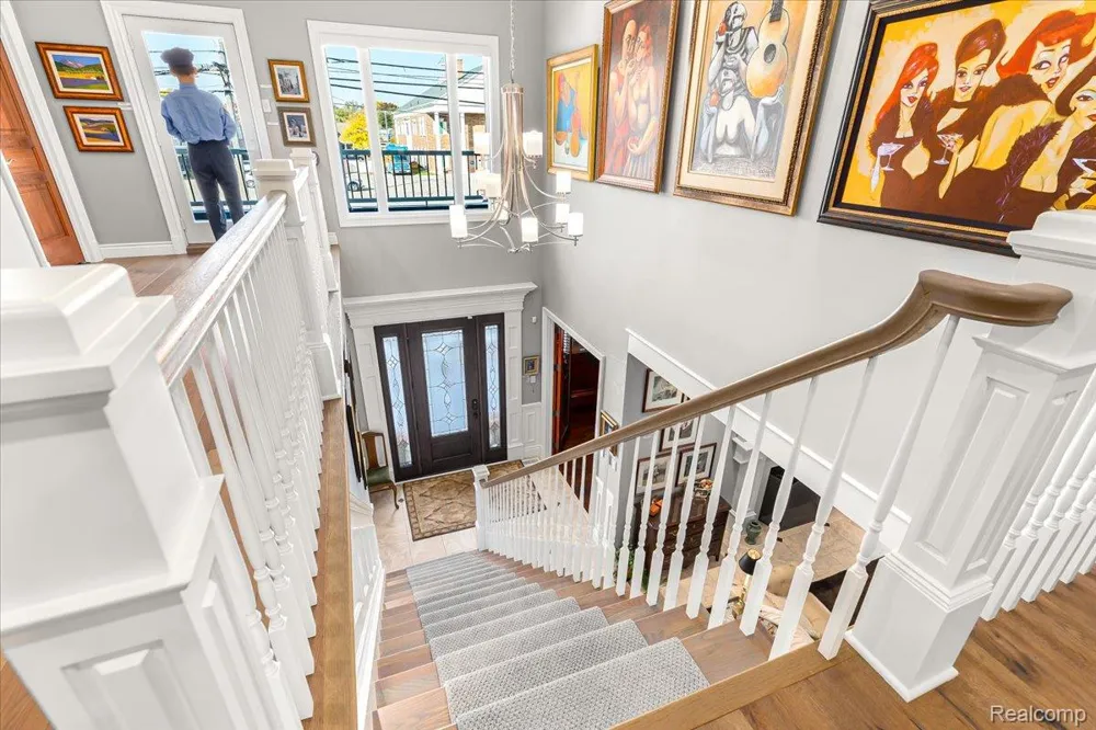 543 Deer Street Plymouth City, MI 48170