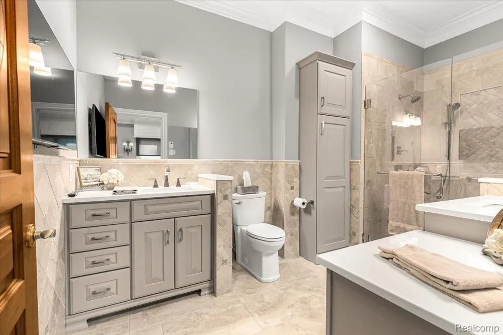 543 Deer Street Plymouth City, MI 48170