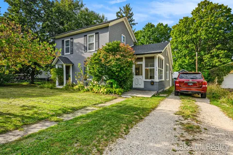 426 W Bridge Street