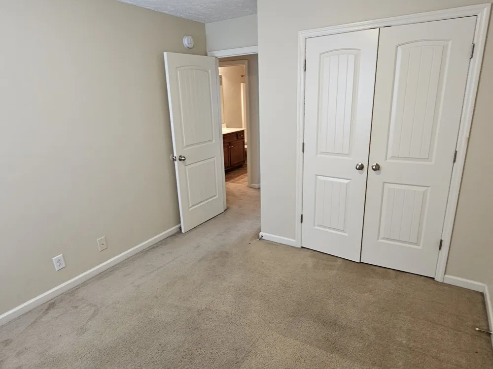 1935 Warmingfield Dr Murfreesboro, TN 37127