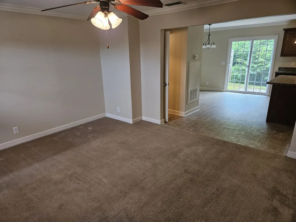1935 Warmingfield Dr Murfreesboro, TN 37127