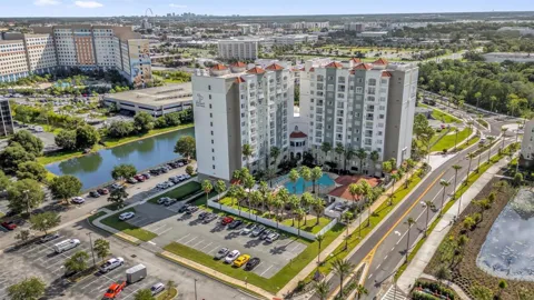 7395 UNIVERSAL BLVD #402