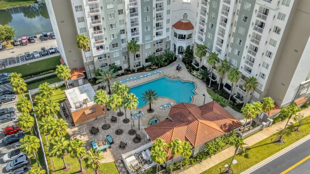 7395 UNIVERSAL BLVD #402 Orlando, FL 32819