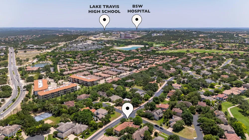 7 Sunview Road The Hills, TX 78738