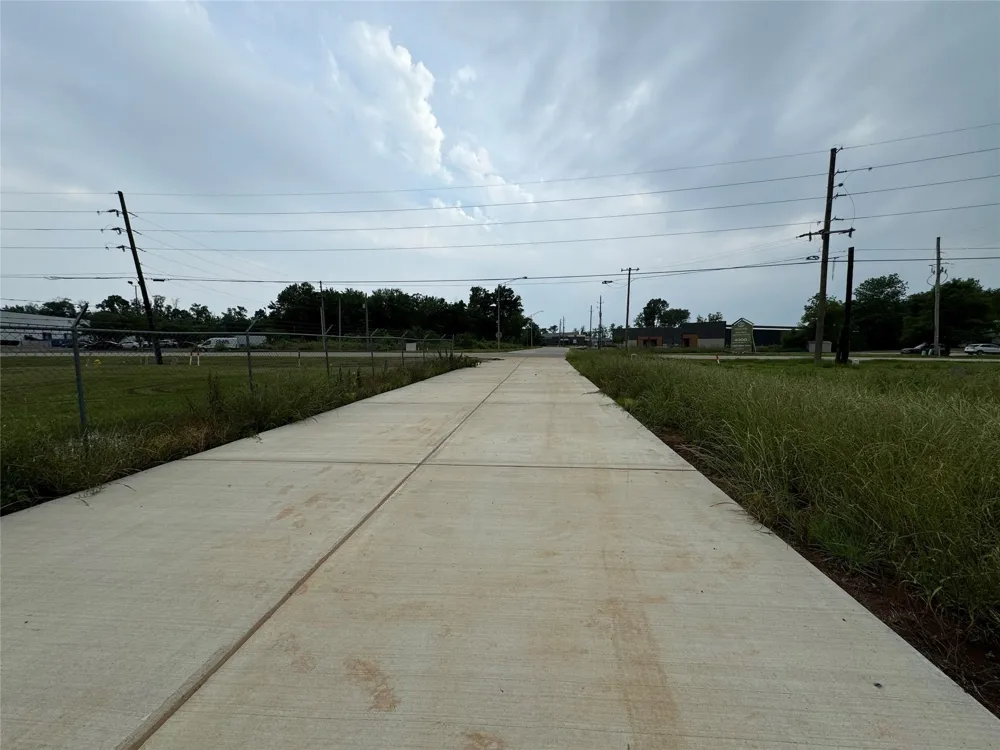 Viking Drive Bossier City, LA 71111
