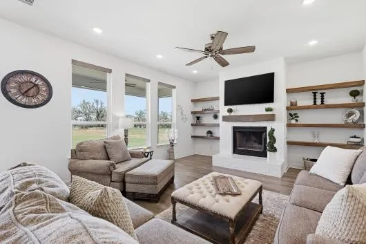 266 Odell Road Springtown, TX 76082