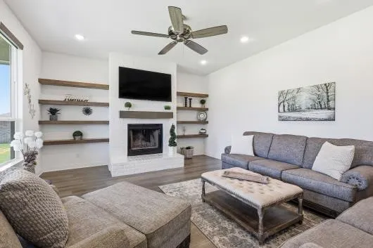 266 Odell Road Springtown, TX 76082