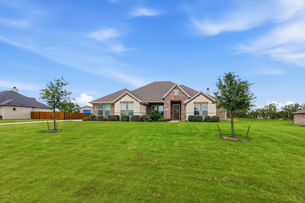266 Odell Road Springtown, TX 76082