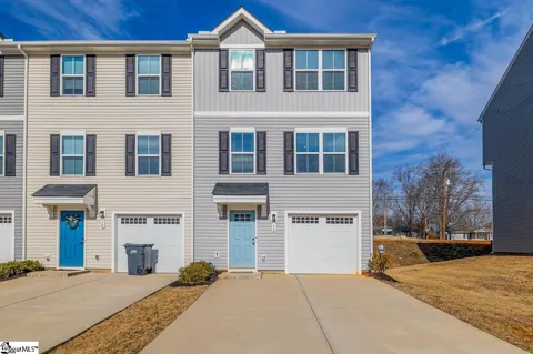 16 Verdant Leaf Way