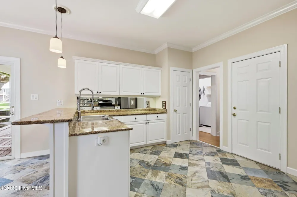 104 Talford Drive Atlantic Beach, NC 28512