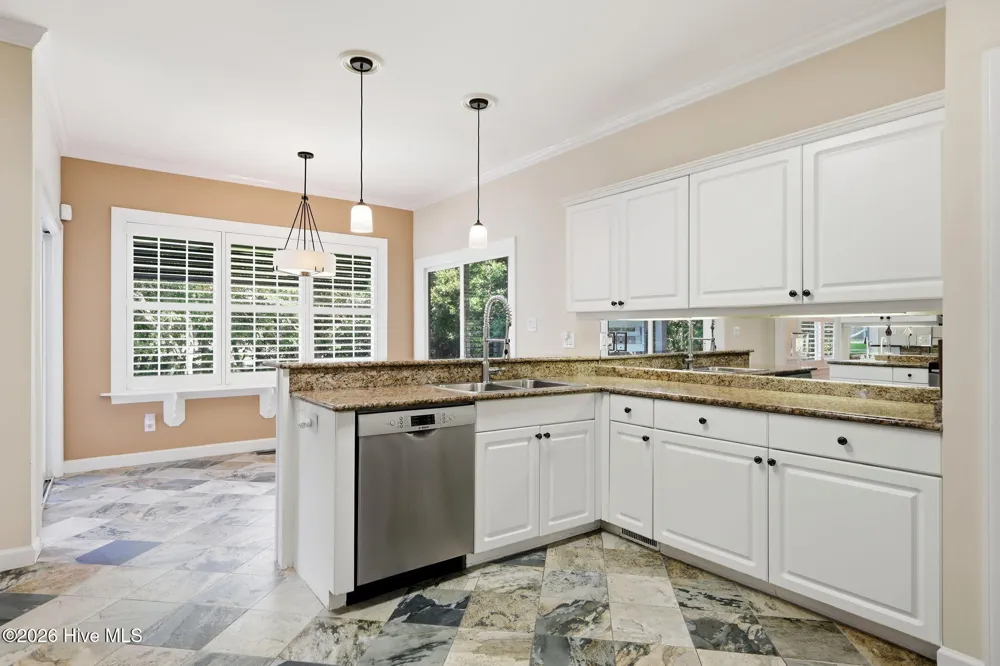 104 Talford Drive Atlantic Beach, NC 28512