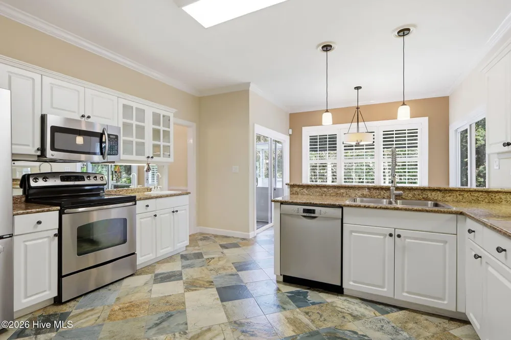 104 Talford Drive Atlantic Beach, NC 28512