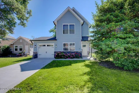 36 Frazee Place