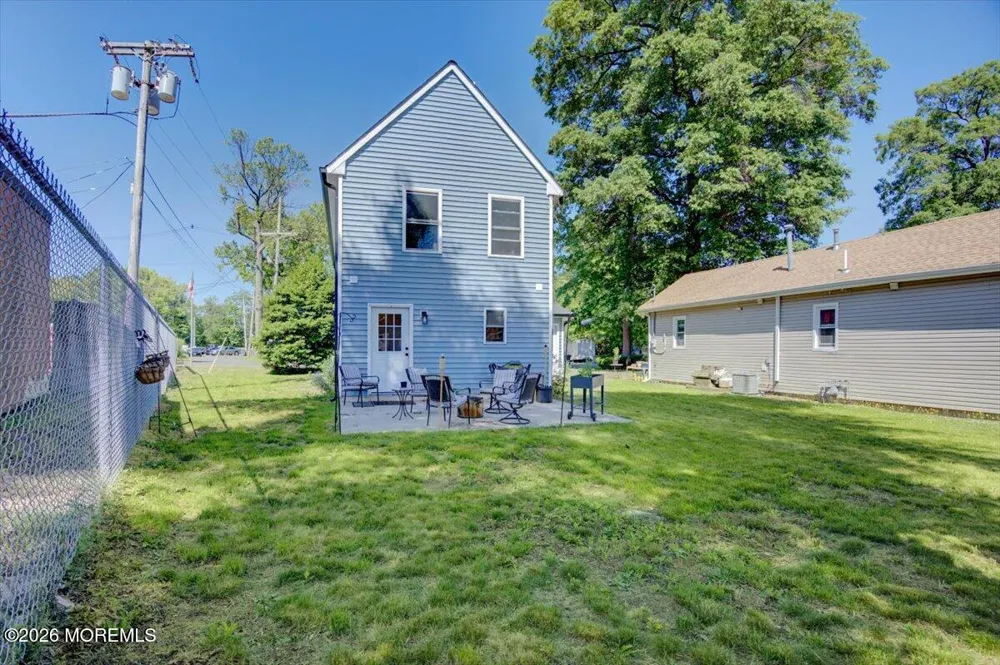 36 Frazee Place Keansburg, NJ 07734