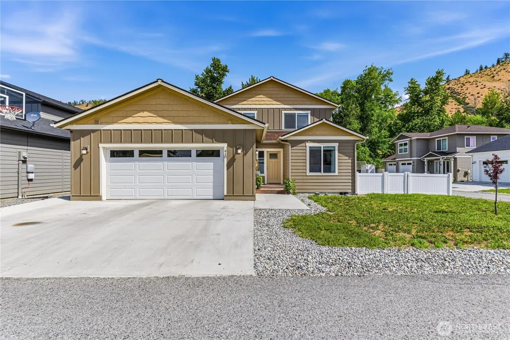 410 Riverside Meadow Cashmere, WA 98815