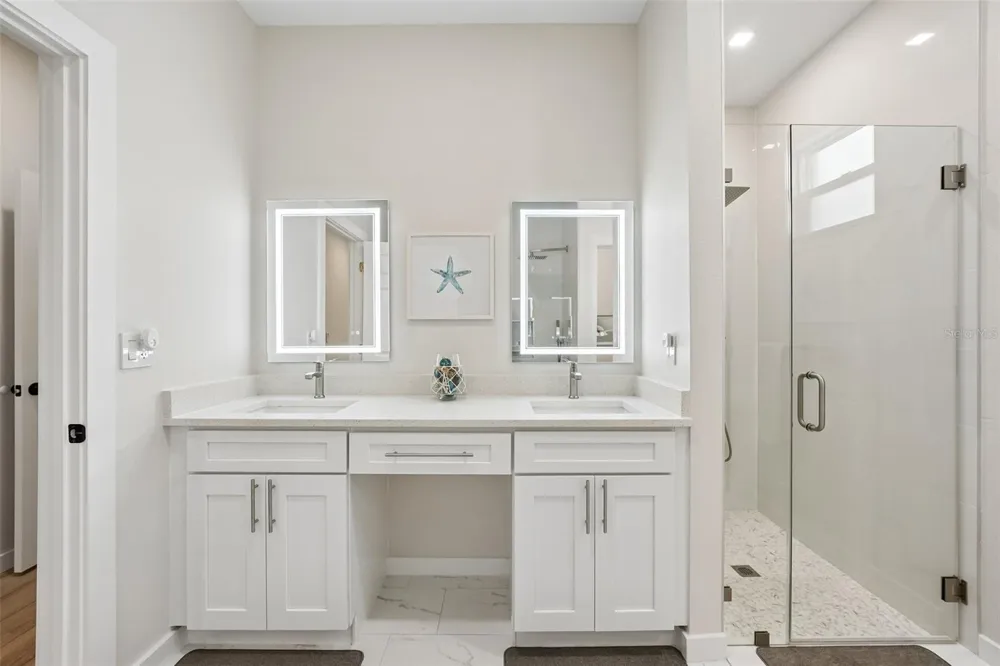 4277 43RD AVENUE St Petersburg, FL 33714