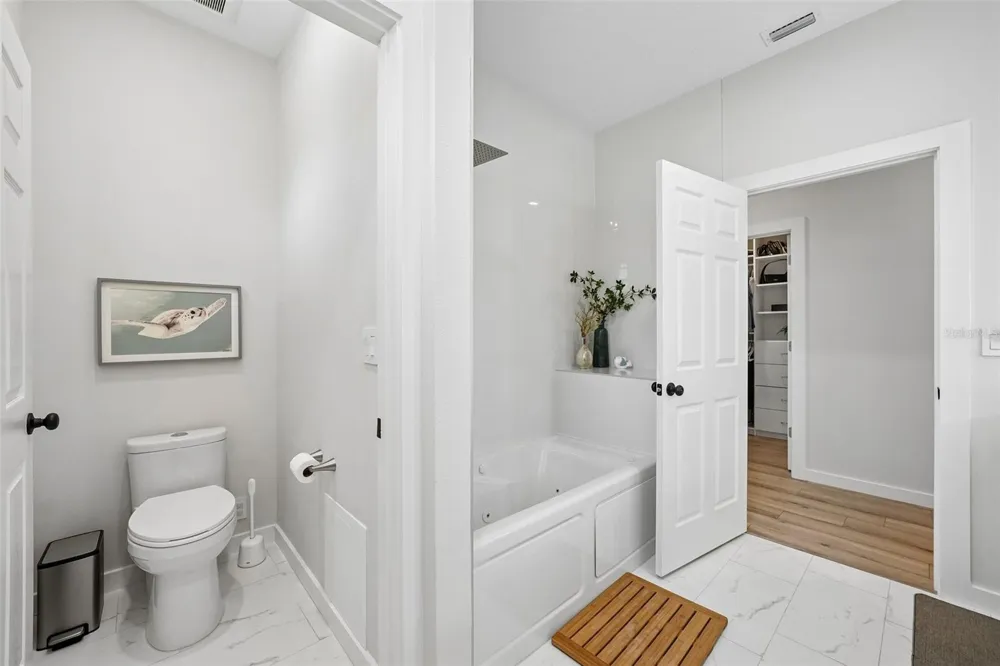 4277 43RD AVENUE St Petersburg, FL 33714