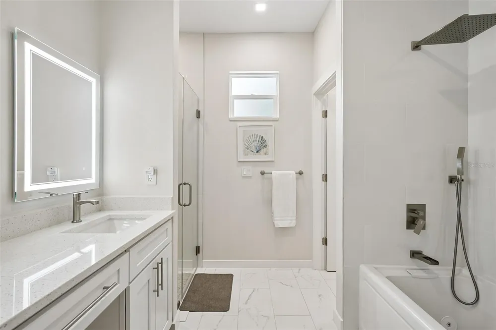 4277 43RD AVENUE St Petersburg, FL 33714