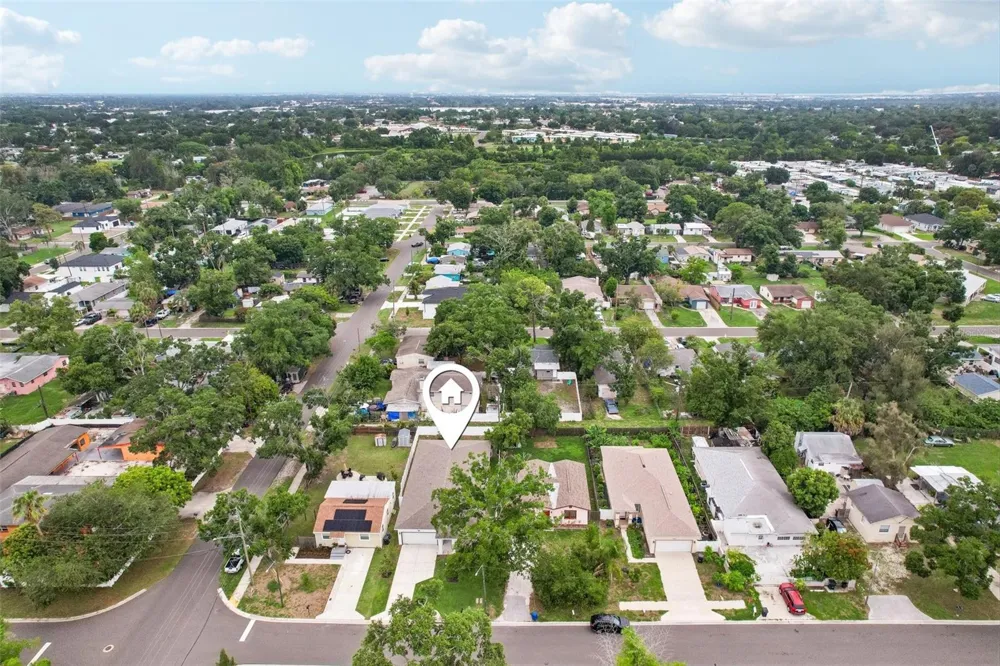 4277 43RD AVENUE St Petersburg, FL 33714