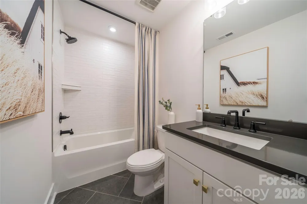1523 Levy Way Charlotte, NC 28205