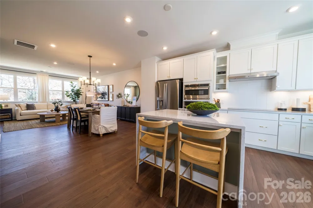 1523 Levy Way Charlotte, NC 28205