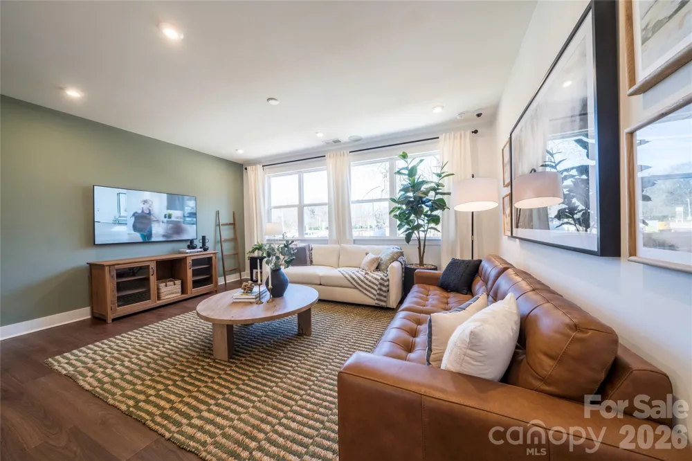 1523 Levy Way Charlotte, NC 28205