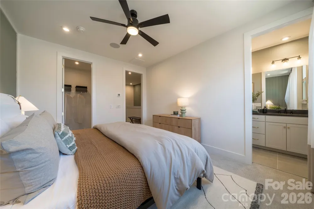 1523 Levy Way Charlotte, NC 28205