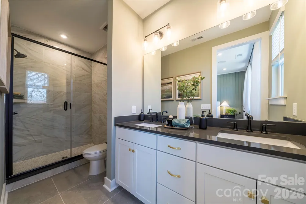 1523 Levy Way Charlotte, NC 28205