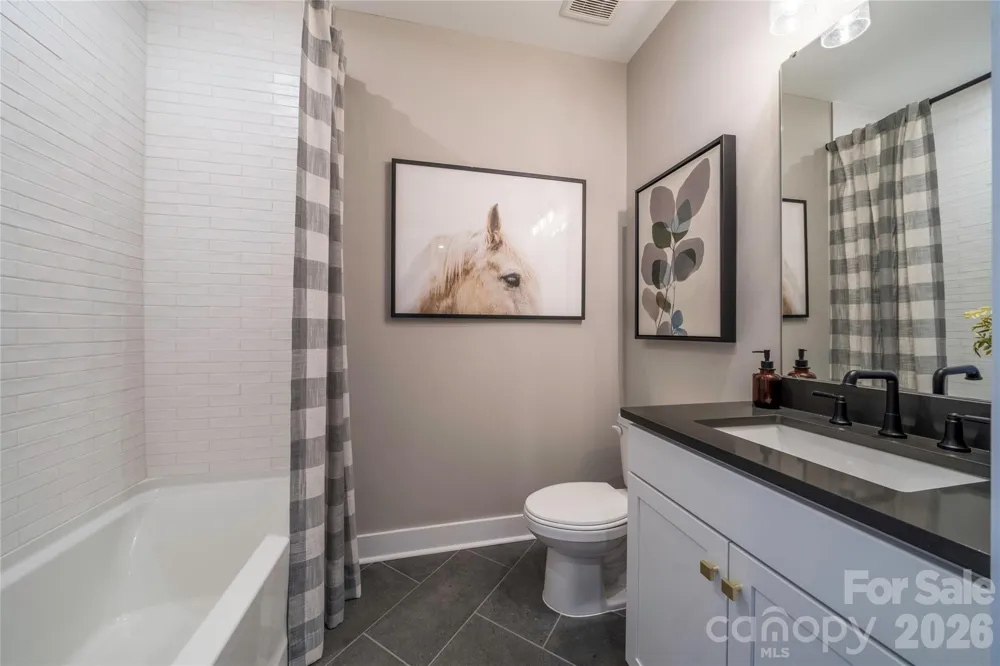 1523 Levy Way Charlotte, NC 28205