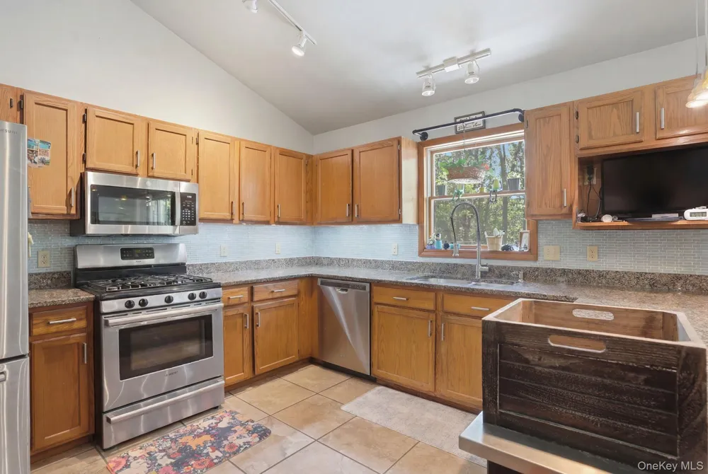 163 Van Keuren Avenue Pine Bush, NY 12566