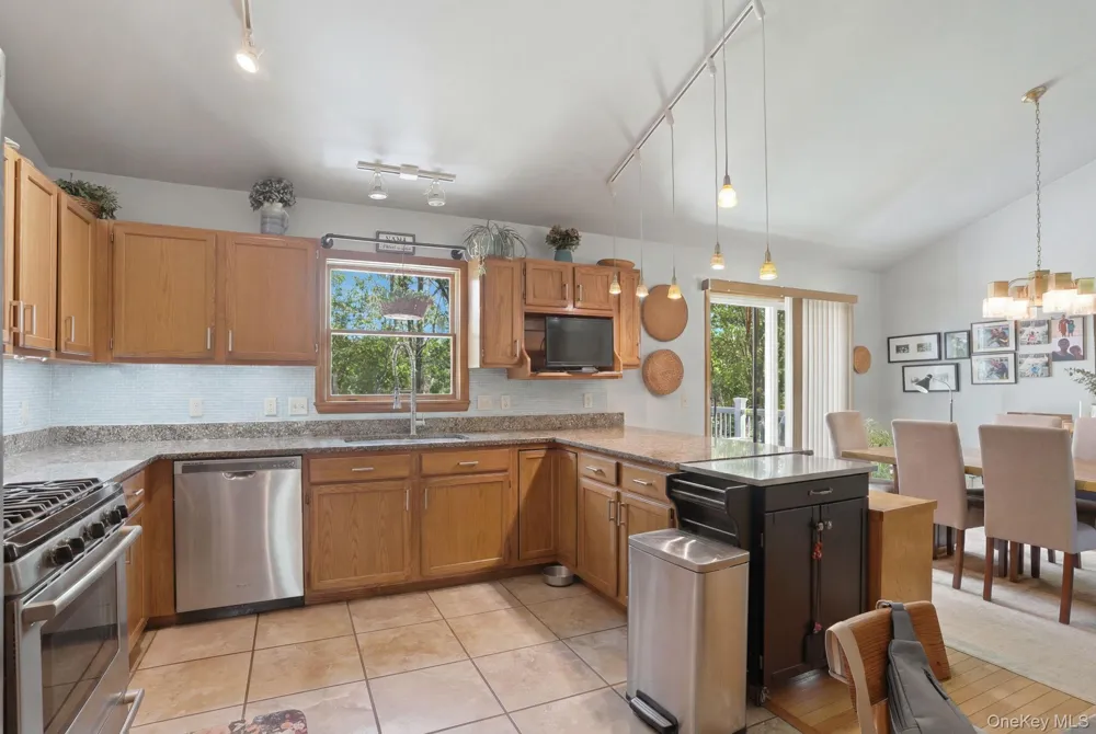 163 Van Keuren Avenue Pine Bush, NY 12566