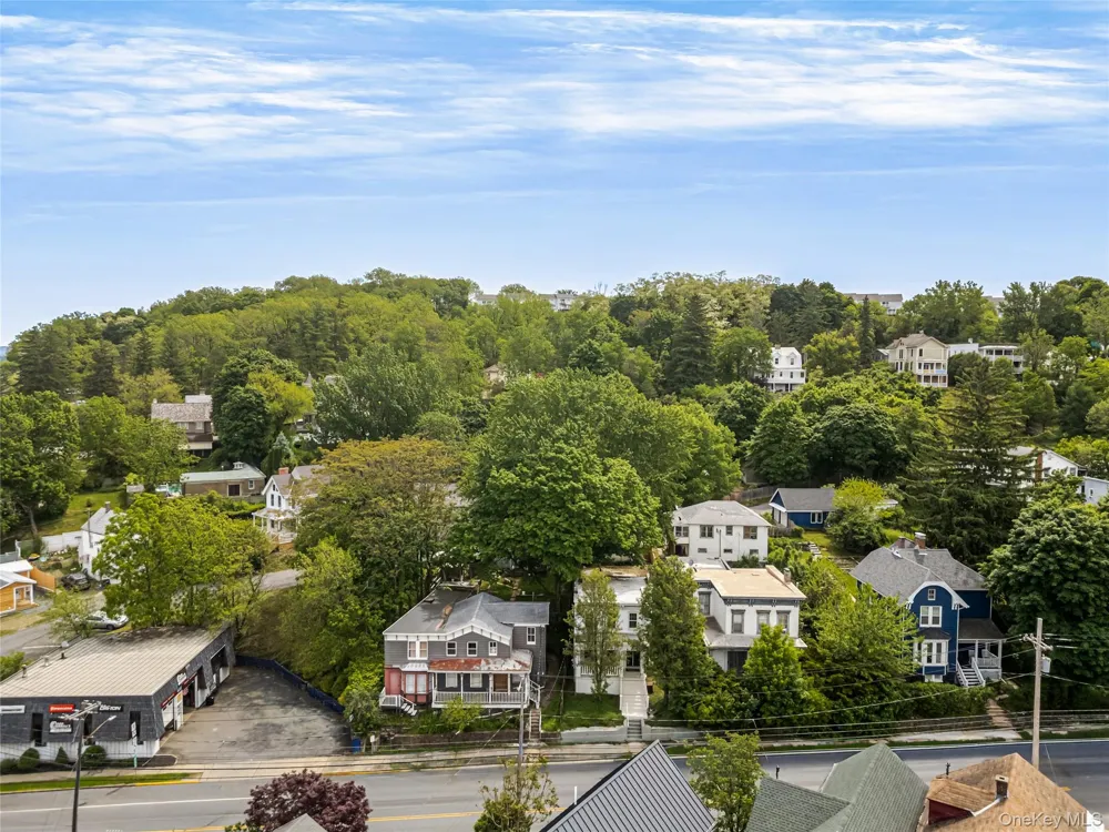 16 Worth Avenue Hudson, NY 12534