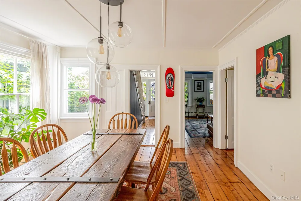 16 Worth Avenue Hudson, NY 12534