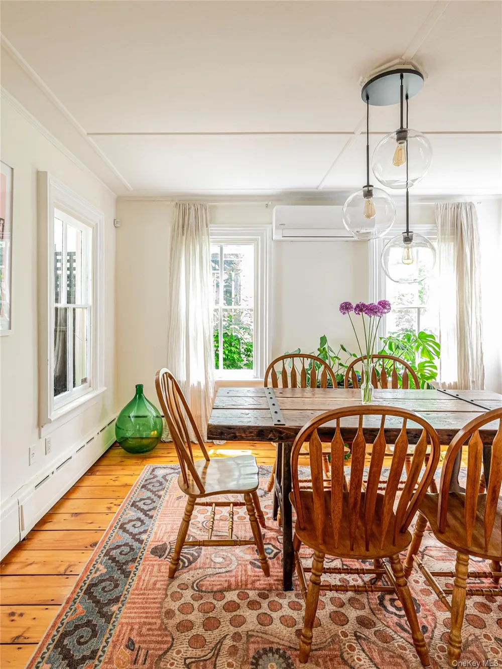 16 Worth Avenue Hudson, NY 12534