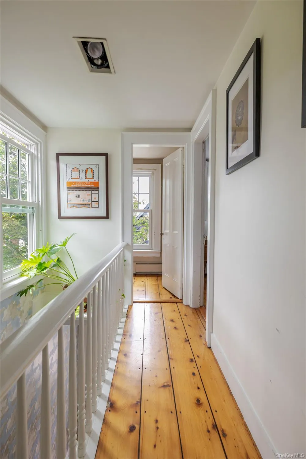 16 Worth Avenue Hudson, NY 12534
