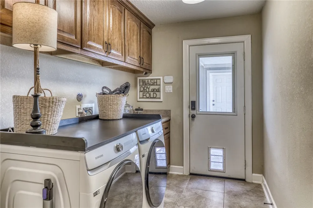 586 Ruby Drive Bellville, TX 77418