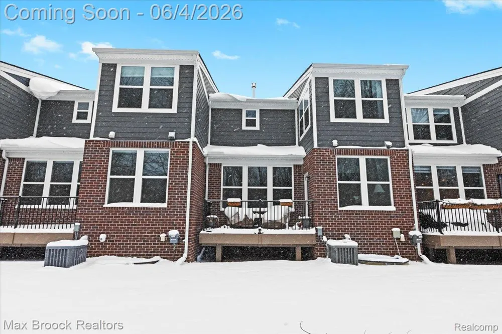 40115 Premier Drive #22 Northville Township, MI 48170