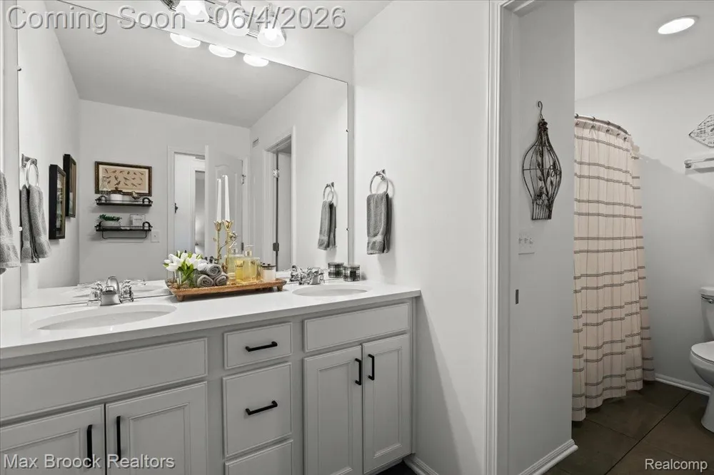 40115 Premier Drive #22 Northville Township, MI 48170