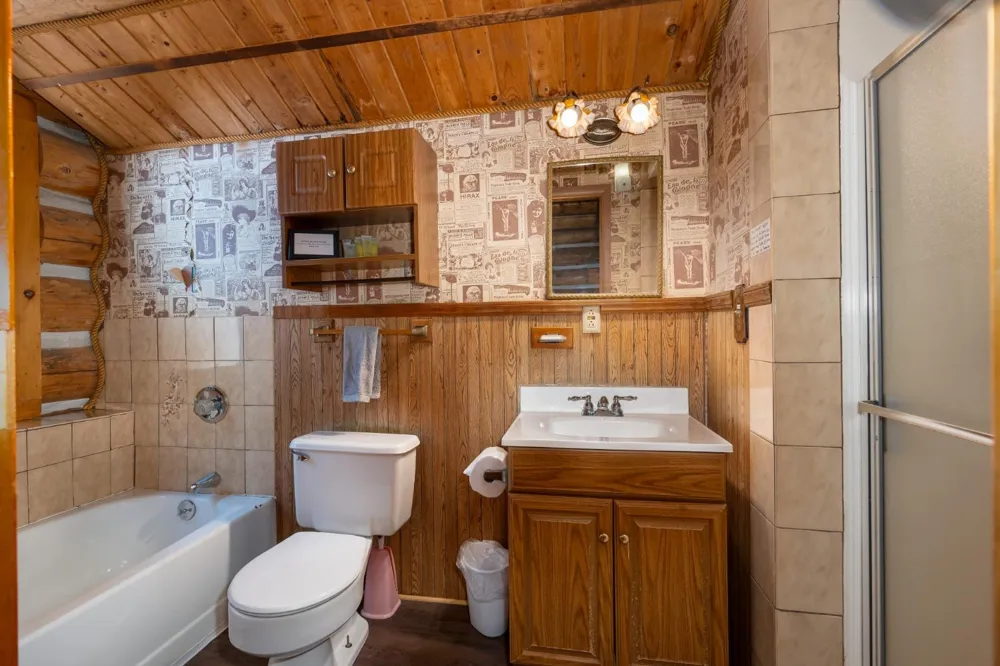 7426 Henness Ridge Road Yosemite West, CA 95389