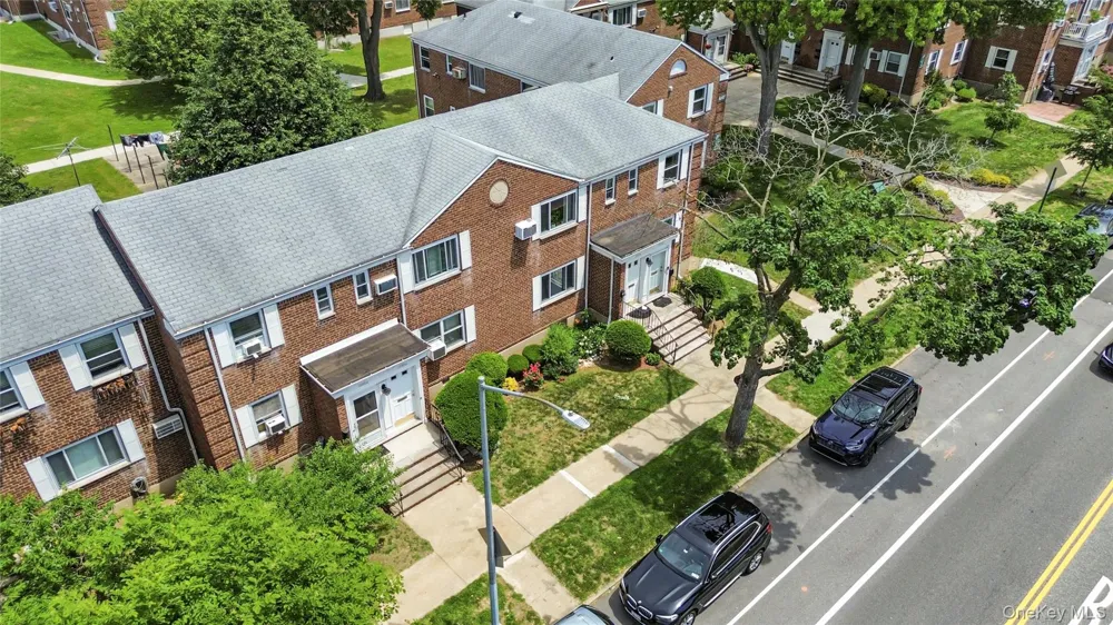 73-11 263rd Street #B Glen Oaks, NY 11004