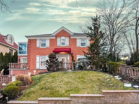 186-20 Troon Road