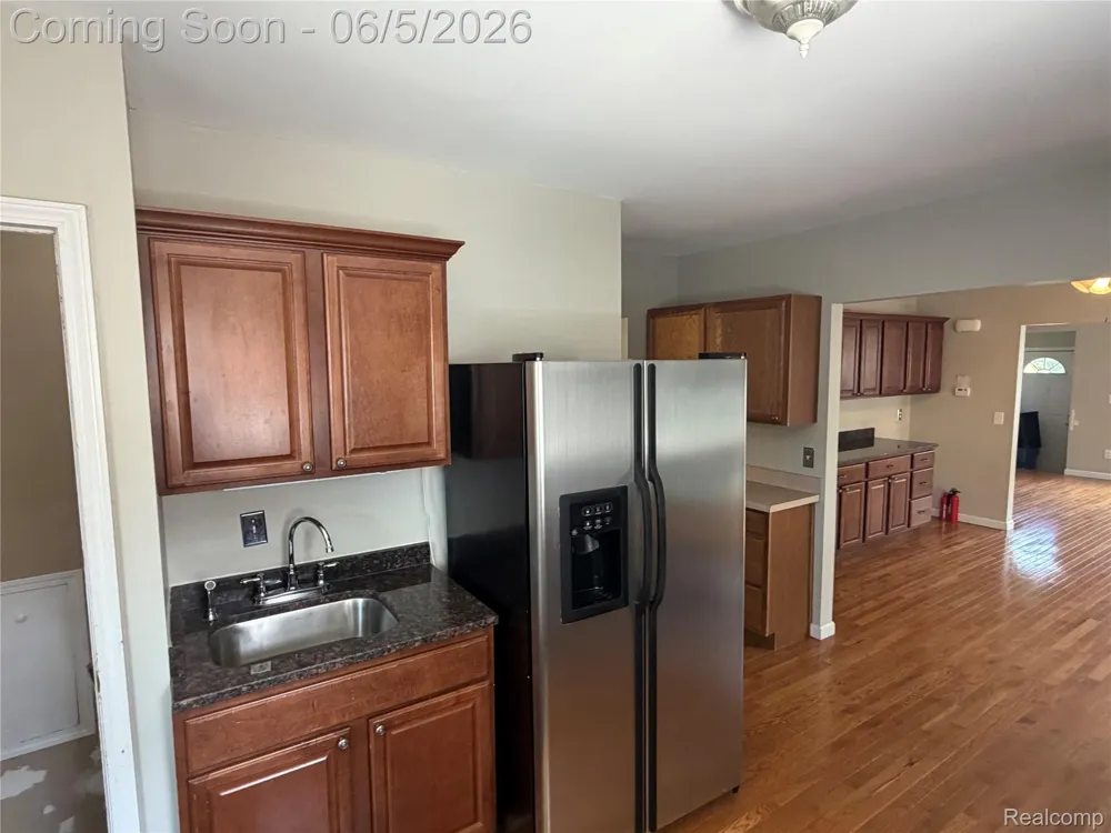 47 Osceola Drive Pontiac City, MI 48341